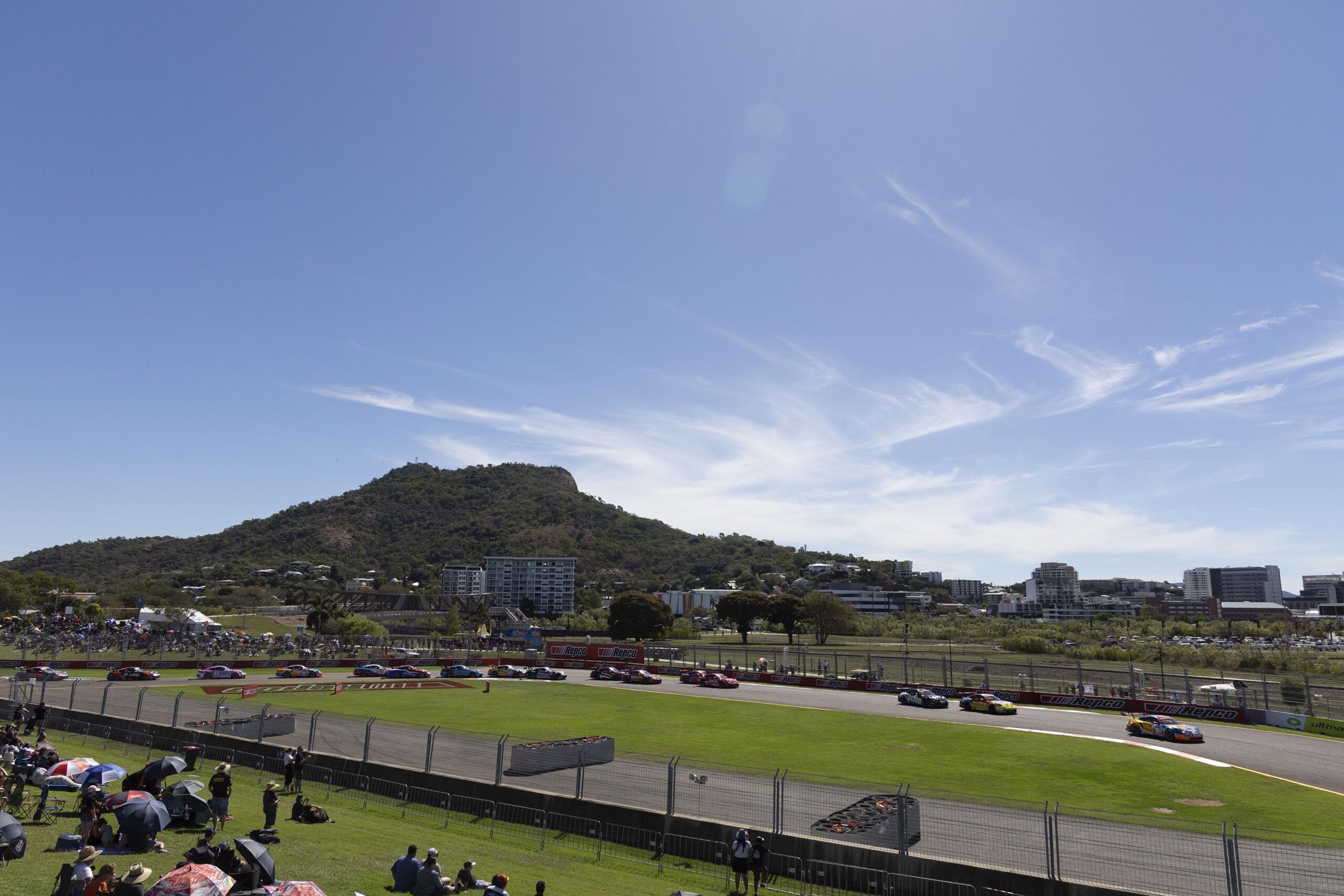 Townsville 500 added to 2024 Sprint Challenge calendar Porsche